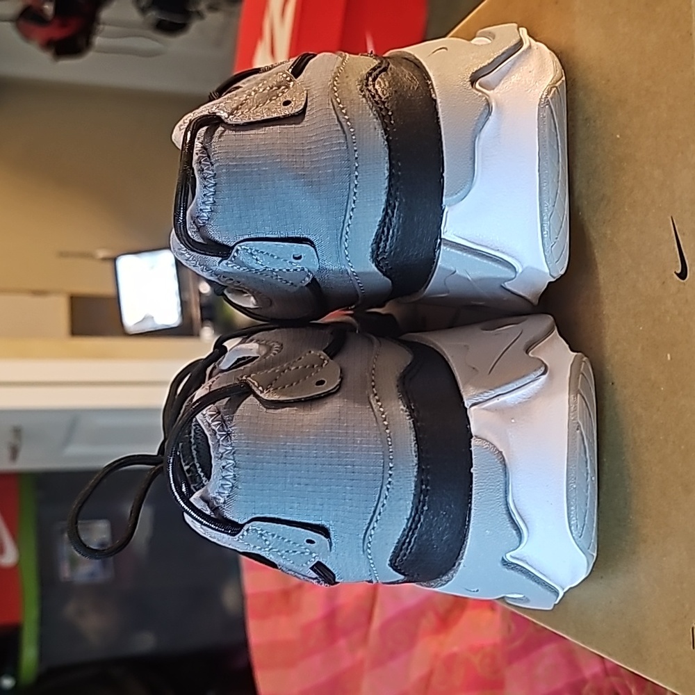 Men Nike React Live Se Size 11 Nib - image 3